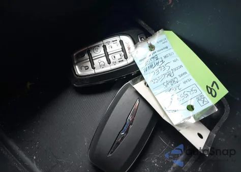 2025 Chrysler Pacifica Select from USA, damaged, VIN 2C4RC3BG3SR559187